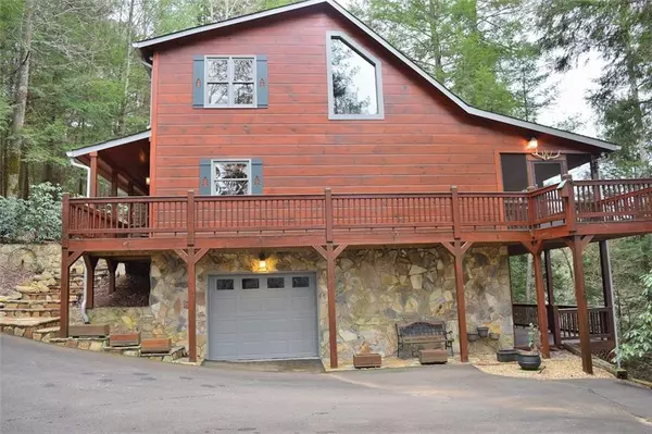 Cherry Log, GA 30522,464 Whispering Pine LN