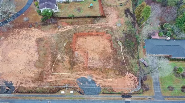 Smyrna, GA 30082,609 Reed RD SE