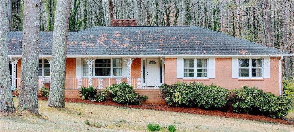 2562 Meadow Lark DR, East Point, GA 30344