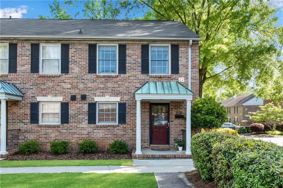 6700 Roswell Road #16F, Sandy Springs, GA 30328