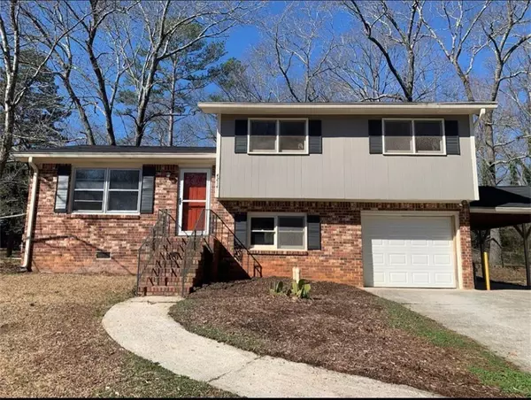 4214 Chickasaw TRL, Douglasville, GA 30135