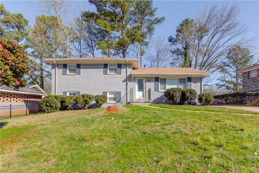 3658 Mecklinburg PL, Decatur, GA 30032