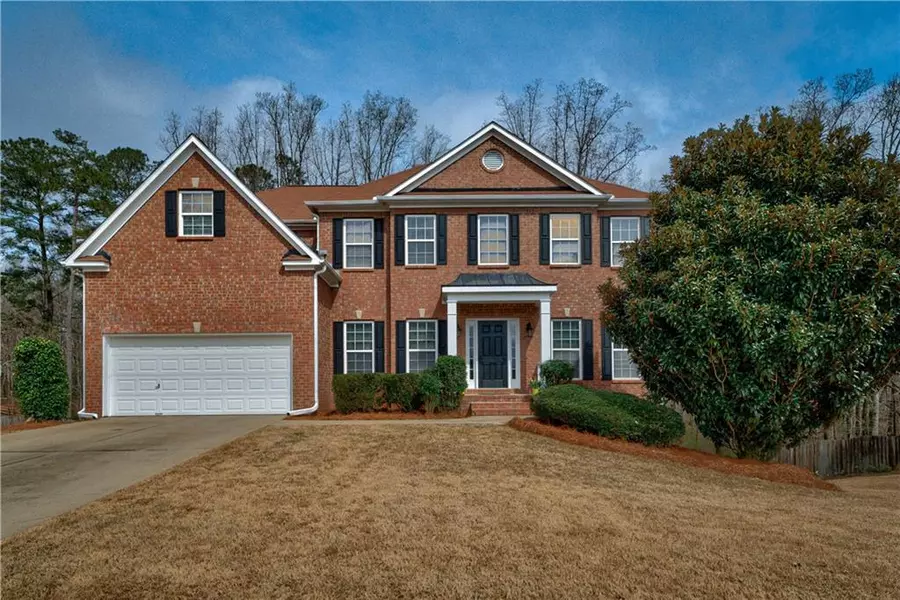 207 Forest Creek LN, Canton, GA 30115