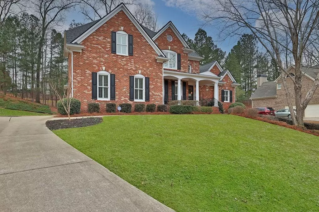 Canton, GA 30115,935 Ravenwood WAY