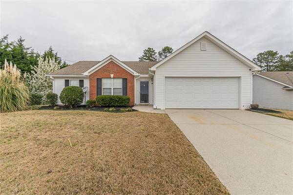 4734 Eagle Watch DR, Flowery Branch, GA 30542