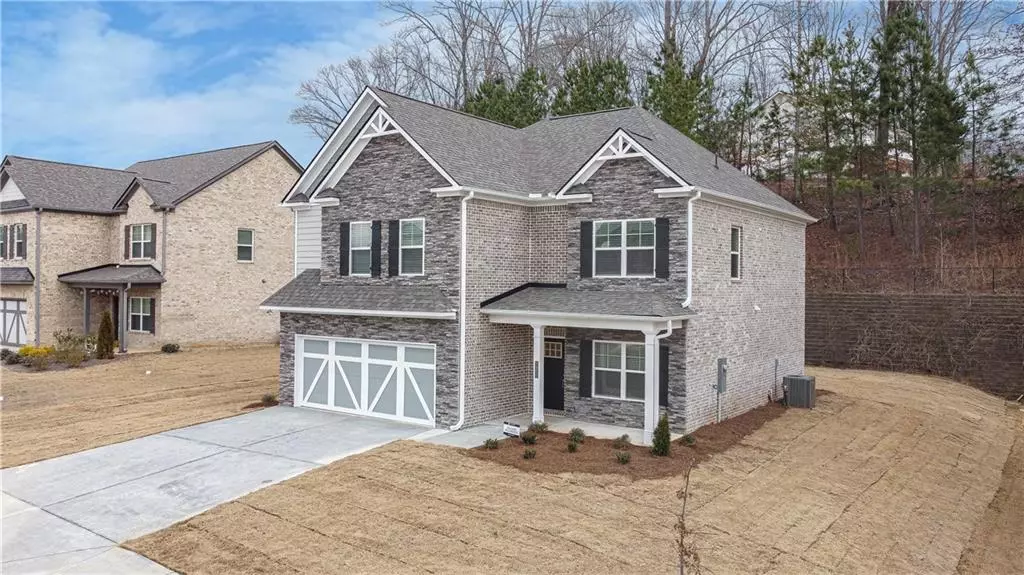 2071 Harvester LN, Buford, GA 30518