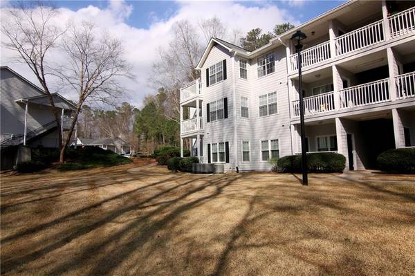 226 Streamside DR #226, Roswell, GA 30076