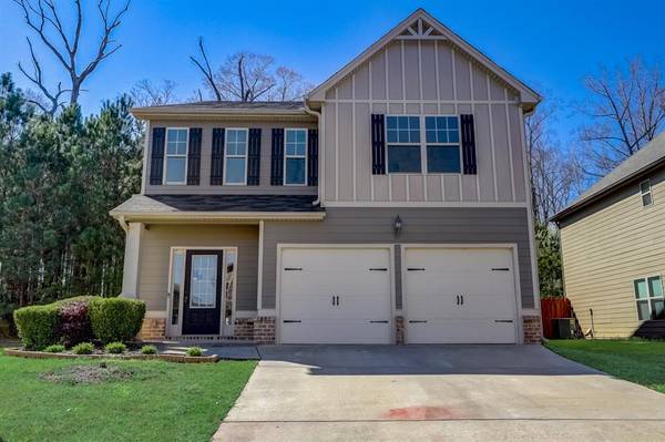 4247 Sir Dixon DR, Fairburn, GA 30213