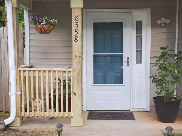 8558 Westchester DR, Douglasville, GA 30134