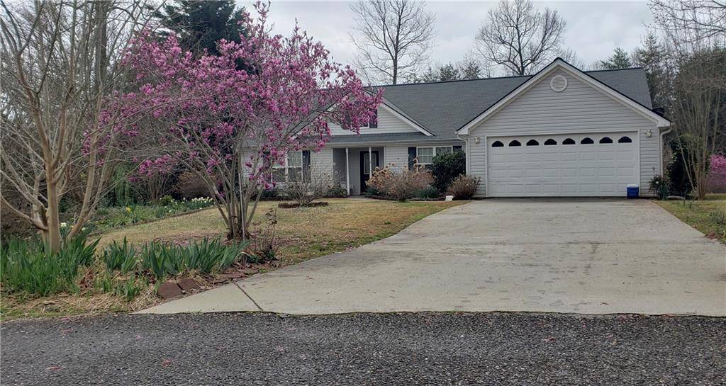 561 Stonebrook TRL,  Cleveland,  GA 30528