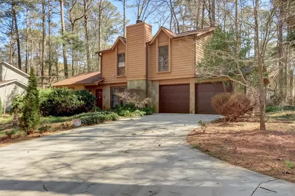 5304 Miller RD SW, Lilburn, GA 30047