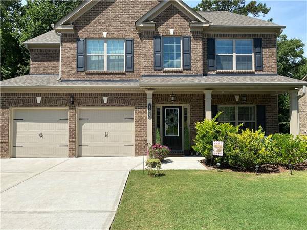 422 LIVE OAK PASS, Loganville, GA 30052