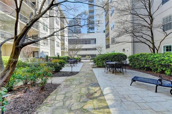 1075 Peachtree WALK NE #A114, Atlanta, GA 30309