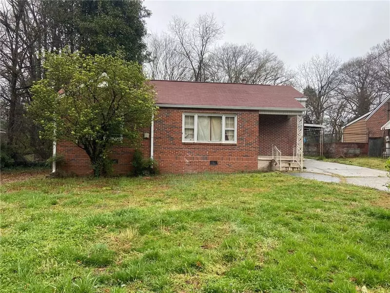 820 Slaton ST, Forest Park, GA 30297