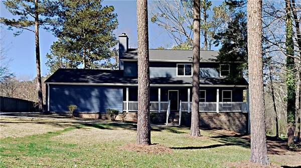 393 Arbor Ridge DR, Stone Mountain, GA 30087