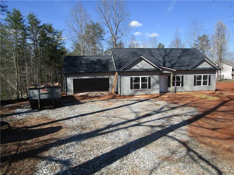 105 Bridgestone WAY, Dahlonega, GA 30533