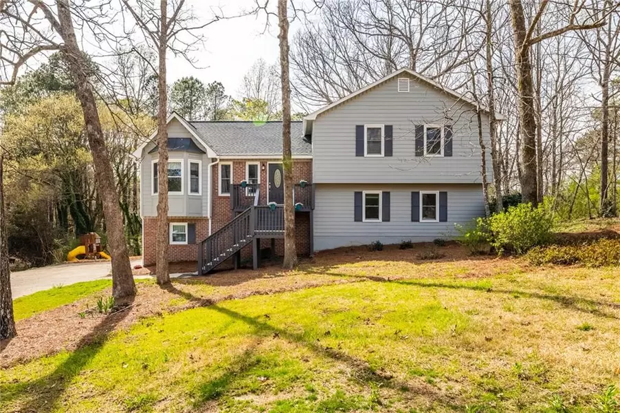 3083 Chelsea LN, Acworth, GA 30102