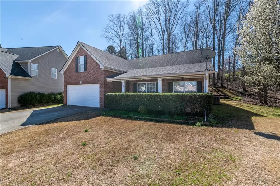 105 Wildcat Bluff CT, Lawrenceville, GA 30043