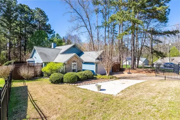 1805 Killarney DR SW, Marietta, GA 30008