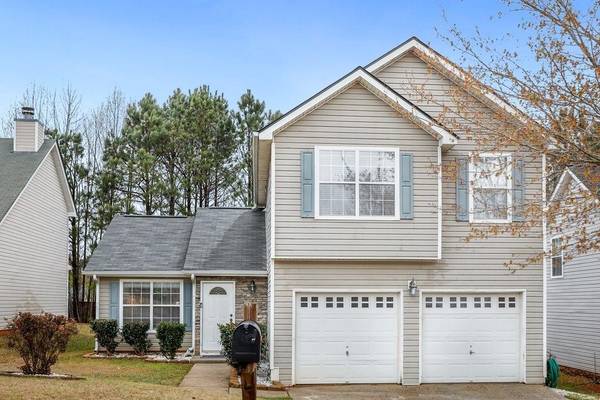 2882 Knoll View PL, Douglasville, GA 30135