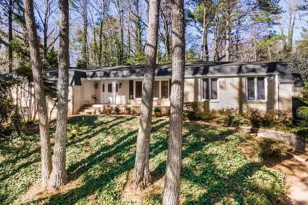 Sandy Springs, GA 30328,270 Dartmoor CIR