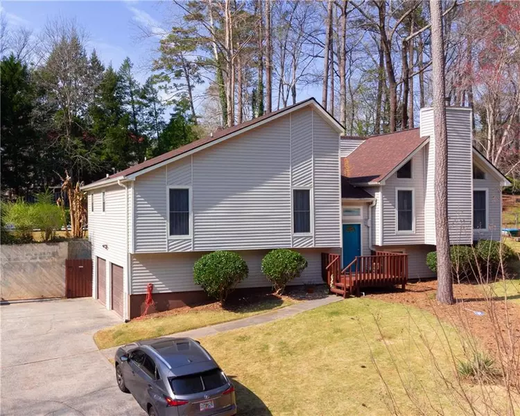 3291 Rae PL, Lawrenceville, GA 30044