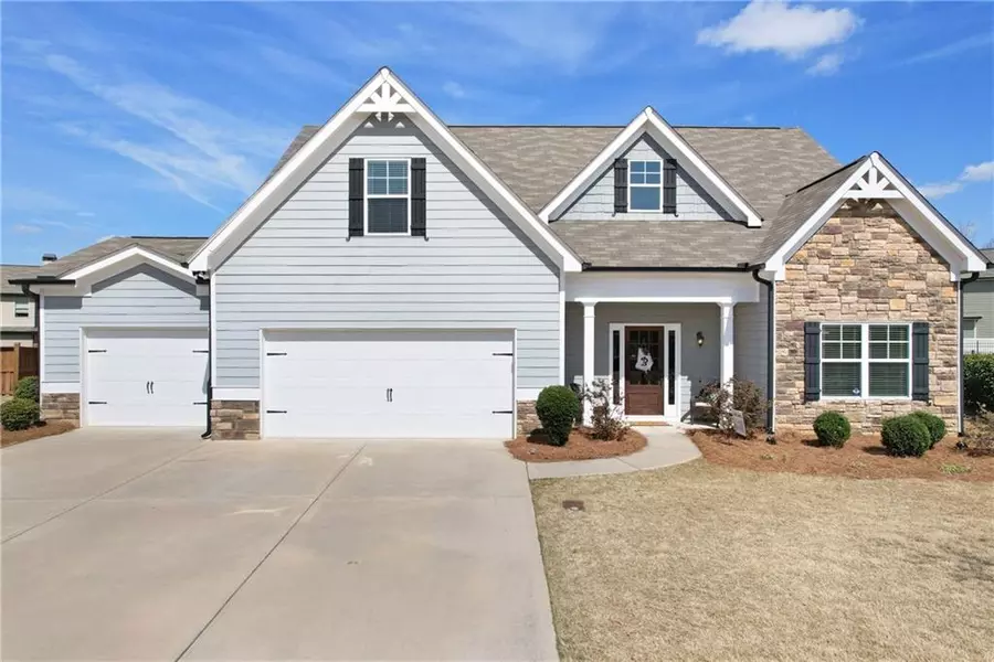 304 Red Cap CIR, Jefferson, GA 30549