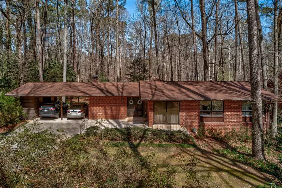 5244 Rosser RD, Stone Mountain, GA 30087