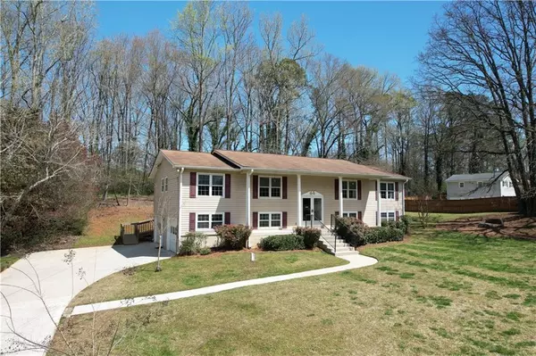 Marietta, GA 30066,3276 FAWN TRL