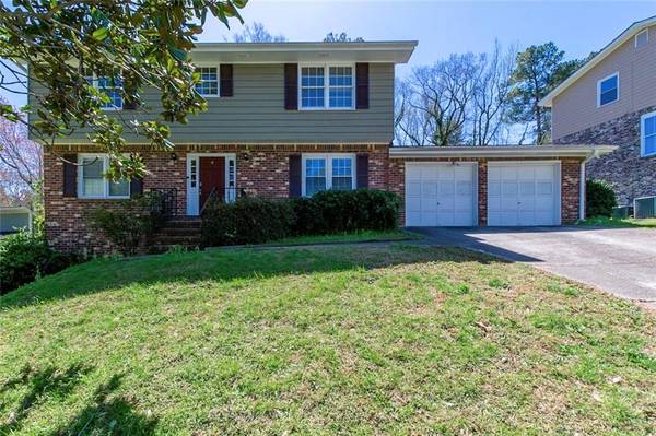 643 Rockborough DR, Stone Mountain, GA 30083