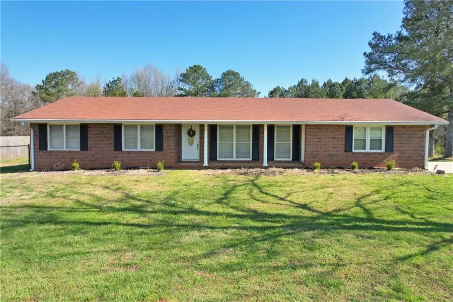 8750 Sandy Cross RD, Carnesville, GA 30521