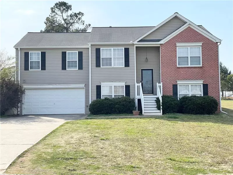 207 Grandview CIR, Powder Springs, GA 30127