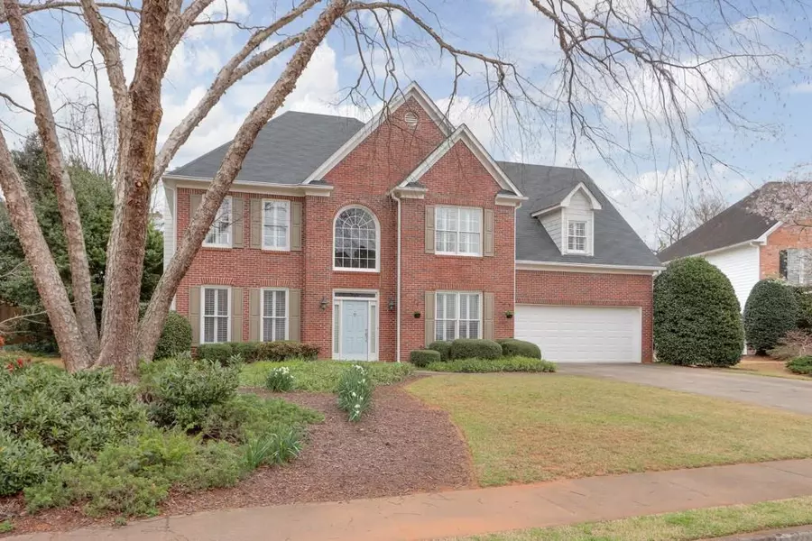 1025 Hembree Grove DR, Roswell, GA 30076