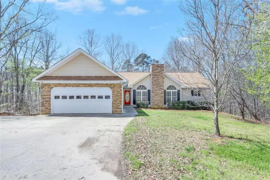 75 Rock Crest LN, Jefferson, GA 30549