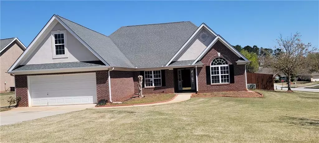 214 Yardsley DR, Mcdonough, GA 30253