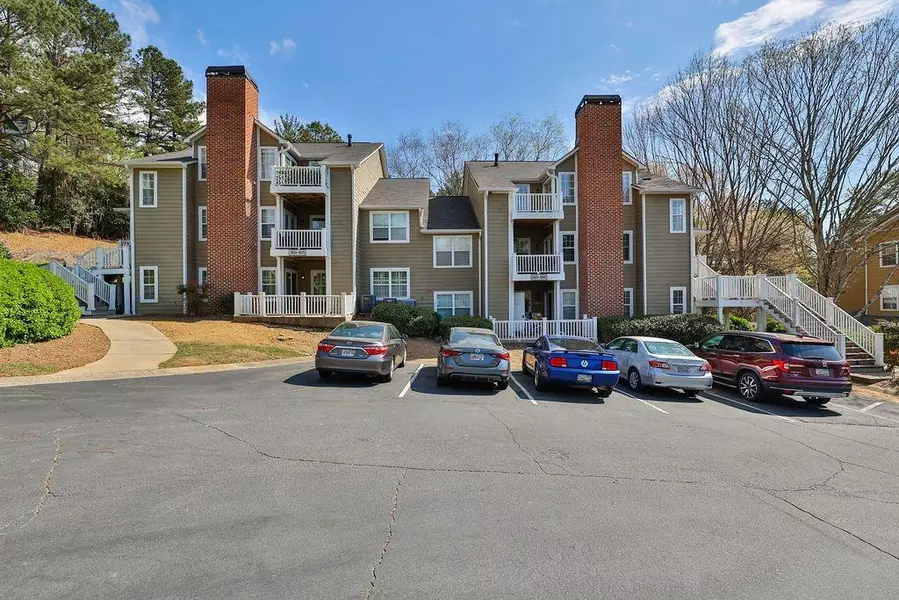 5668 RIVER HEIGHTS XING SE, Marietta, GA 30067