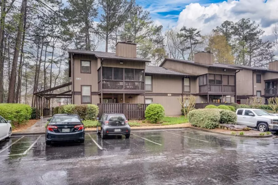 504 River Run DR, Sandy Springs, GA 30350