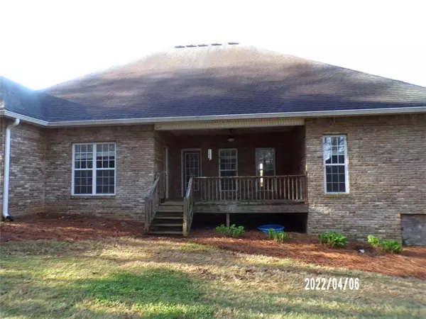 Bremen, GA 30110,102 Shady Cove