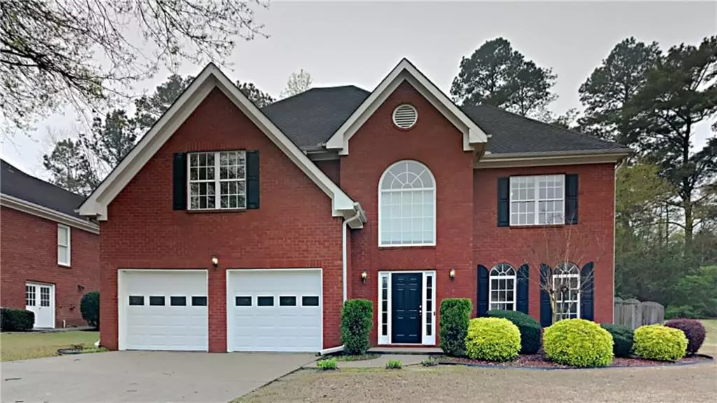 3045 Golfe Links DR, Snellville, GA 30039