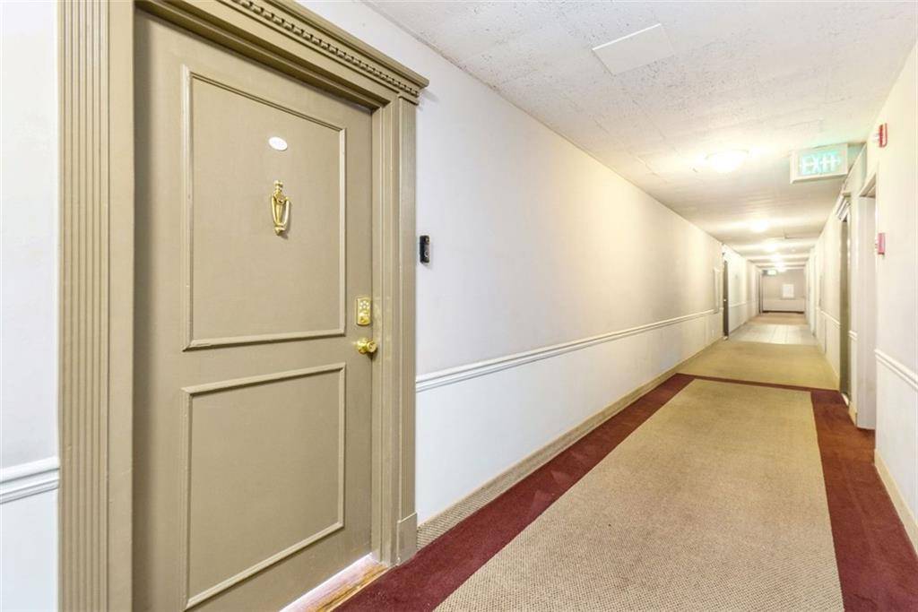 Atlanta, GA 30305,3060 PHARR COURT NORTH NW #613