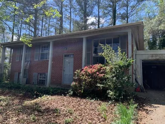 3230 Santa Fe TRL SW, Marietta, GA 30060