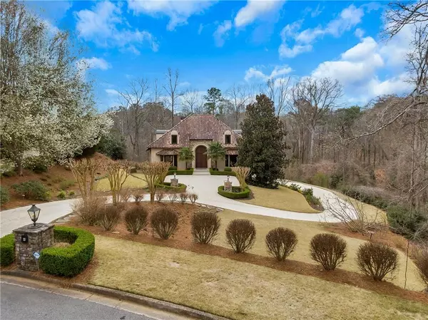 8 Powers Chase Circle, Sandy Springs, GA 30327