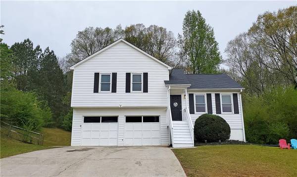 474 Bomar LN, Douglasville, GA 30134