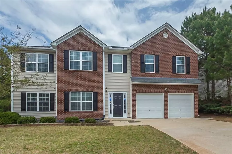 154 Barberry LN, Dallas, GA 30132