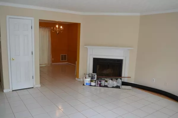 Stone Mountain, GA 30087,5723 WELLS CIR