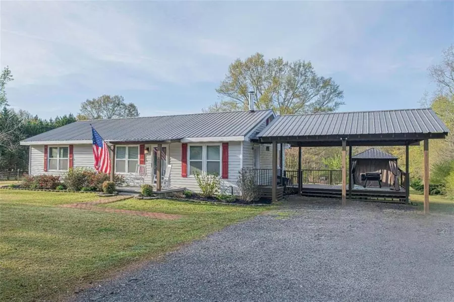 382 Lamb Road, Moreland, GA 30259