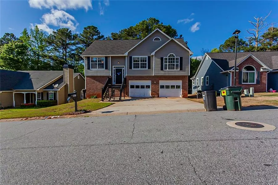 1029 Briarberry LN, Riverdale, GA 30296