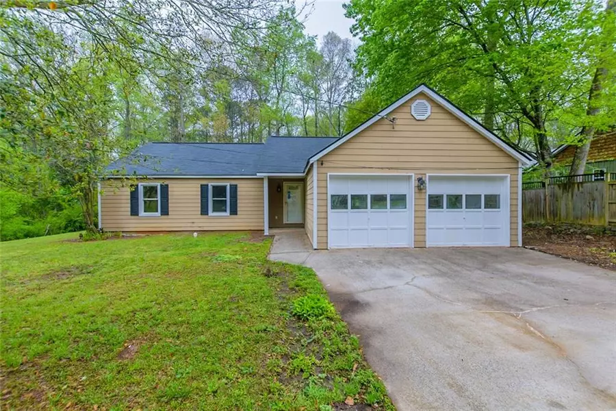 1719 Colemans LNDG, Woodstock, GA 30188