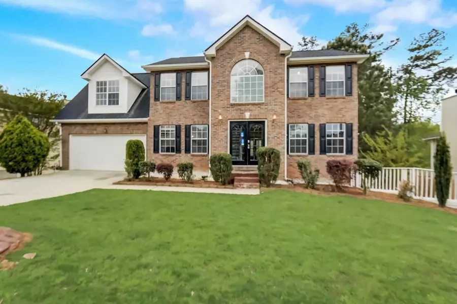 6427 Lester LN, Stone Mountain, GA 30087