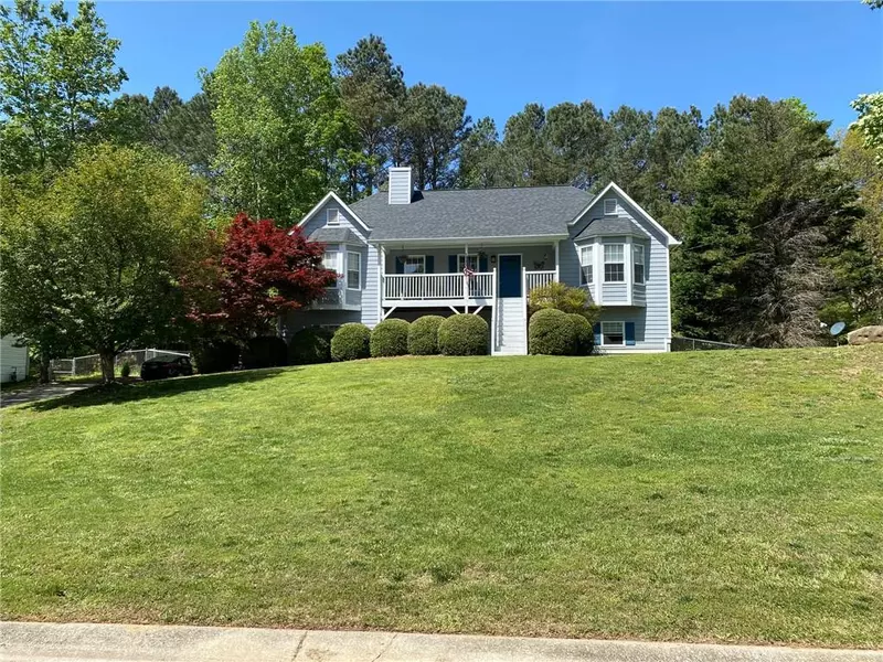 134 Rainbow LN, Hiram, GA 30141